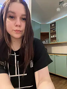 Marylallka5 online show from 01.20.25