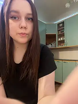 Marylallka5 online show from 02.08.25