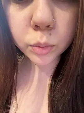 Marylallka5 online show from 03.04.25