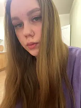 Marylallka5 online show from 03.04.26