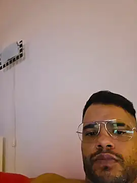 Macholatino8611 online show from 11.08.25