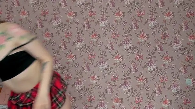 Lolly Haze online show from 05.18.26