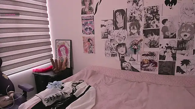 Miwa violet online show from 01.26.25