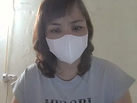 Snapshot of Angela-Eira chatting on 05.08.26 Angela-Eira online show from 05.08.26