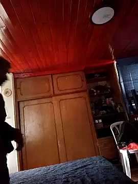 weedmanhot28 online show from 10.04.25