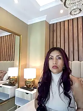 MonicaMoret online show from 01.31.25