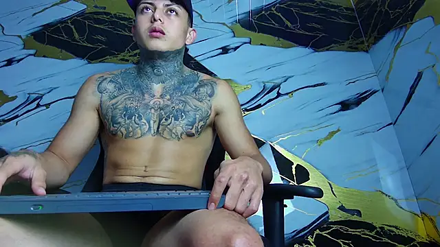 Kevin22 222 online show from 02.05.25