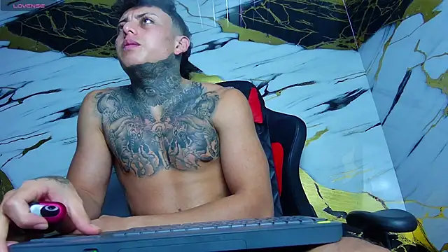 Kevin22 222 online show from 03.02.25