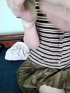 Luxcute286 online show from 04.06.26