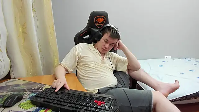 iliaskrislove online show from 01.10.26