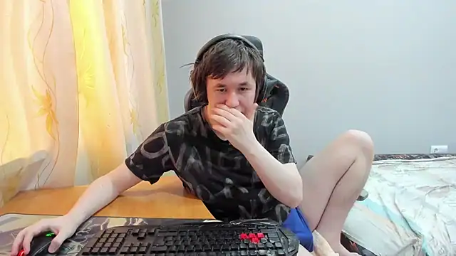 iliaskrislove online show from 04.06.26