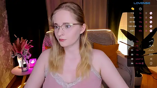 Aemilia  online show from 02.10.26