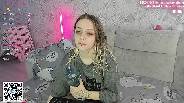 Alice Halle online show from 02.22.26