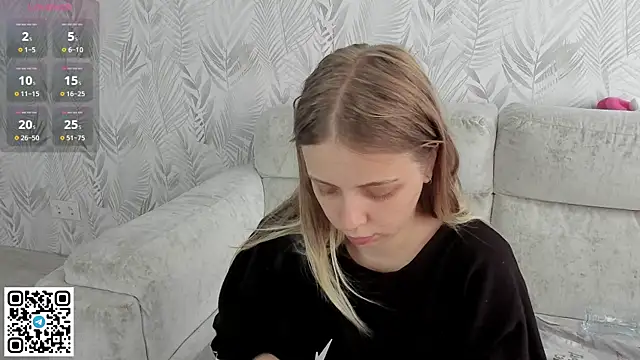 Alice Halle online show from 07.26.26