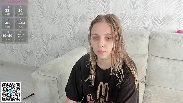 Alice Halle online show from 08.06.26