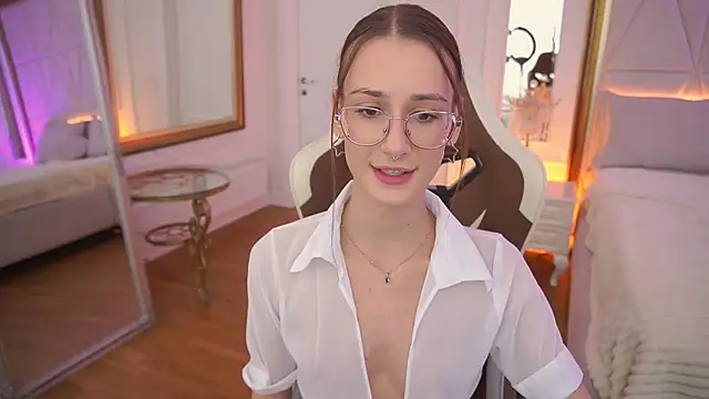 CozyMell online show from 03.24.26