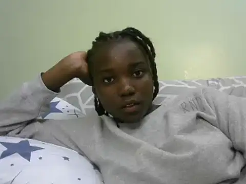 Latiffagodess online show from 01.13.25