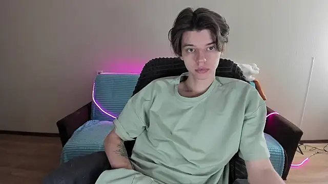 Liam sexy1 online show from 12.24.24