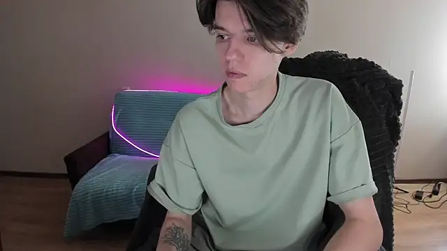 Liam sexy1 online show from 01.08.25