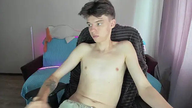 Liam sexy1 online show from 09.13.25