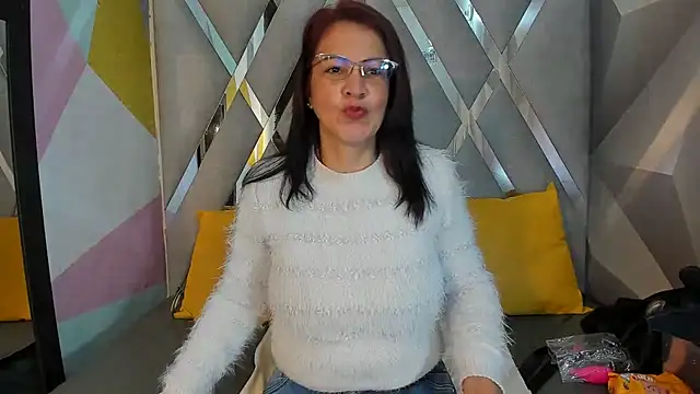 Snapshot of Mulan_sexy01 chatting on 03.17.26 Mulan sexy01 online show from 03.17.26