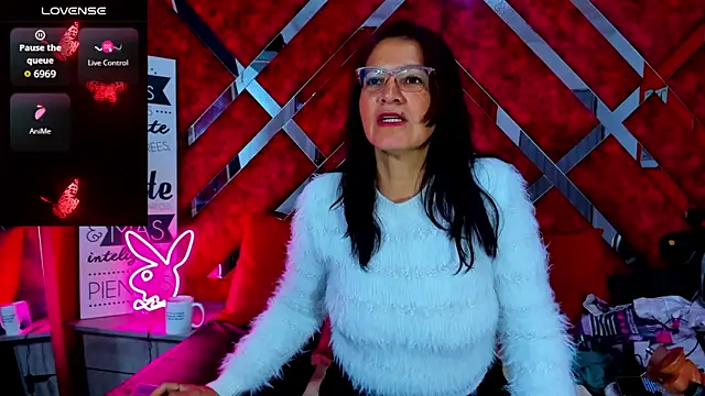 Snapshot of Mulan_sexy01 chatting on 04.06.26 Mulan sexy01 online show from 04.06.26