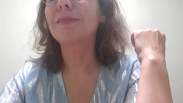 HollyJewel online show from 11.18.25