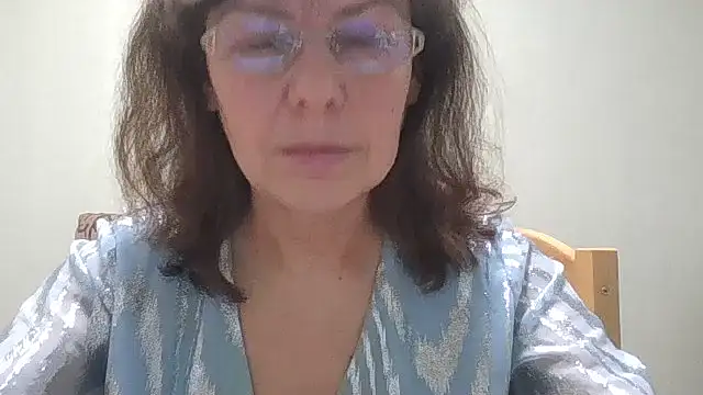 HollyJewel online show from 02.26.26