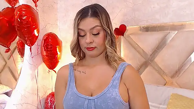 Snapshot of JoannaStanford chatting on 02.21.25 JoannaStanford online show from 02.21.25