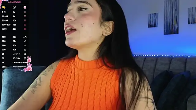 ZaraDames  online show from 11.08.25