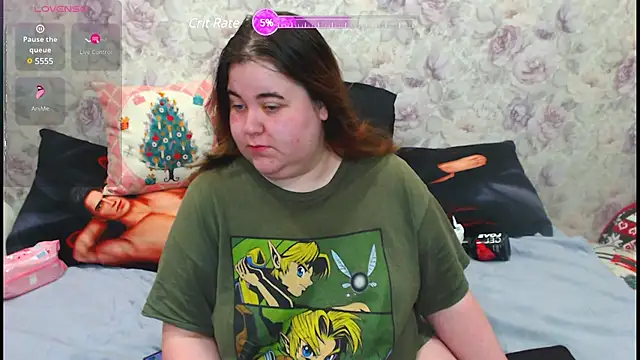 Estelle Hicks online show from 02.22.25