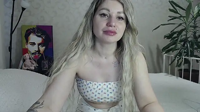 ShyEvaa online show from 04.09.26