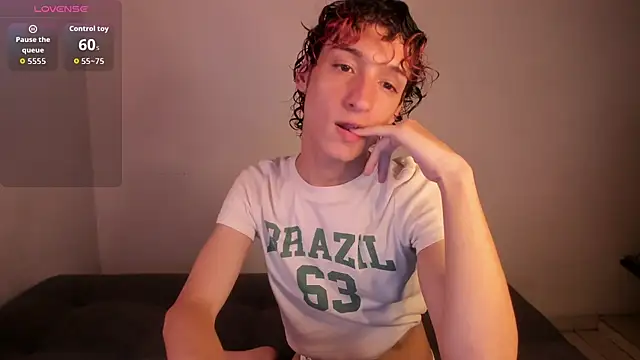 Danni boy online show from 08.02.26