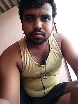 Snapshot of MeFeellove chatting on 10.06.25 MeFeellove online show from 10.06.25