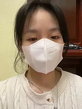 Snapshot of minmin2kk5 chatting on 02.13.25 minmin2kk5 online show from 02.13.25