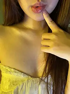 minmin2kk5 online show from 05.21.26