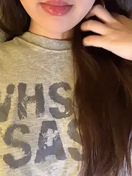 minmin2kk5 online show from 06.19.26