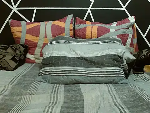 YummyChocolatexx2 online show from 11.09.25