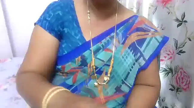 Snapshot of Janavi-janu chatting on 03.15.25 Janavi-janu online show from 03.15.25