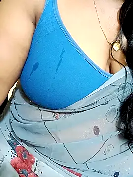 Snapshot of Janavi-janu chatting on 10.22.25 Janavi-janu online show from 10.22.25