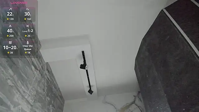 saracaball  online show from 11.09.25