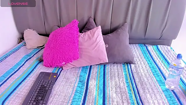 Cherllynn online show from 09.13.25