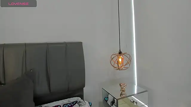 Cherllynn online show from 10.17.25