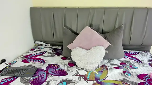 Cherllynn online show from 12.03.25