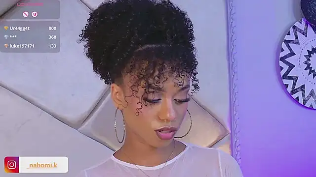 Nahomi King online show from 02.12.25