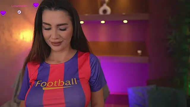 JustinneJade online show from 10.16.25