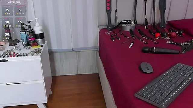 mileyerikson online show from 05.26.26
