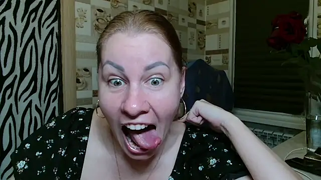 Snapshot of TherestlessKitty chatting on 06.23.26 TherestlessKitty online show from 06.23.26