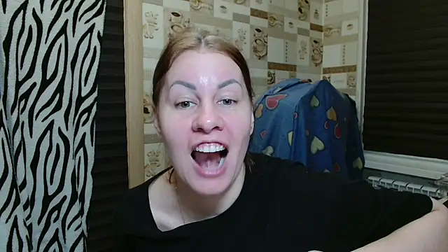 Snapshot of TherestlessKitty chatting on 07.04.26 TherestlessKitty online show from 07.04.26