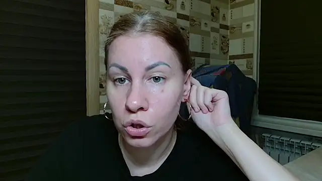 Snapshot of TherestlessKitty chatting on 07.12.26 TherestlessKitty online show from 07.12.26